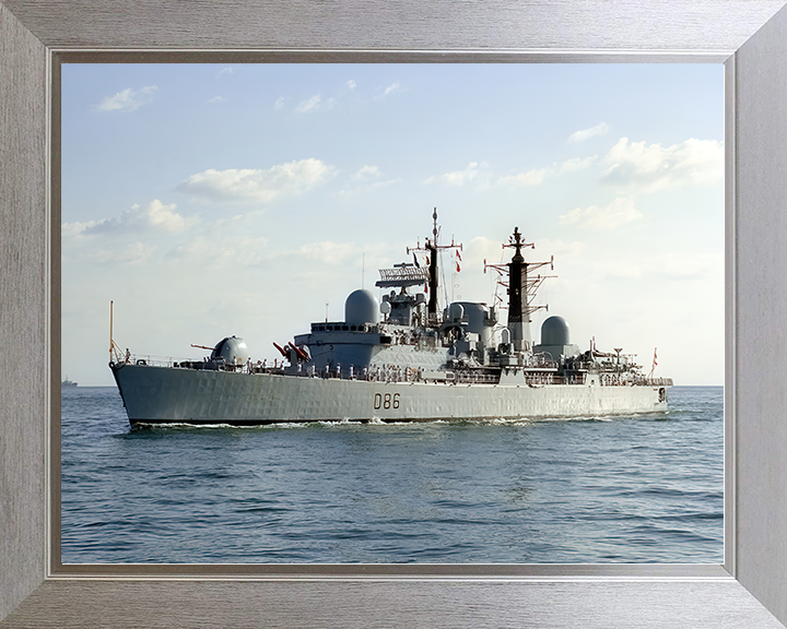 HMS Birmingham (D86) Royal Navy Type 42 Destroyer Entering Harbour Photo Print Wall Art Decor Posters, Prints, & Visual Artwork Hampshire Prints 10 x 8 Silver Frame No