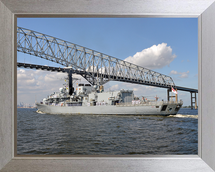 HMS Argyll (F231) Royal Navy Type 23 Frigate Entering Baltimore 2014 Photo Print Wall Art Decor Posters, Prints, & Visual Artwork Hampshire Prints 10 x 8 Silver Frame No