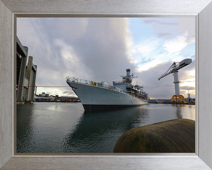 HMS Somerset F82 | Photo Print | Framed Print | Poster | Type 23 | Frigate | Royal Navy Hampshire Prints