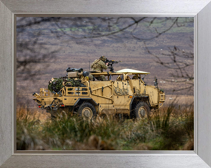 Soldier on a Jackal 2 Vehicle Providing Support British Army Vehicle Photo Print Wall Art Military Decor UK Posters, Prints, & Visual Artwork Hampshire Prints 10 x 8 Silver Frame No