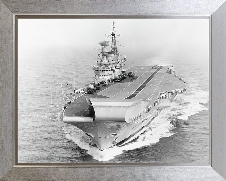 HMS Hermes R12 | Photo Print | Framed Print | Centaur Class | Aircraft Carrier | Royal Navy Hampshire Prints
