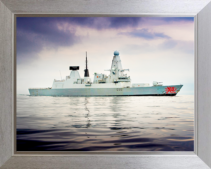 HMS Dragon (D35) Royal Navy Type 45 Destroyer Low Starboard Beam View Photo Print Wall Art Decor Posters, Prints, & Visual Artwork Hampshire Prints 10 x 8 Silver Frame No