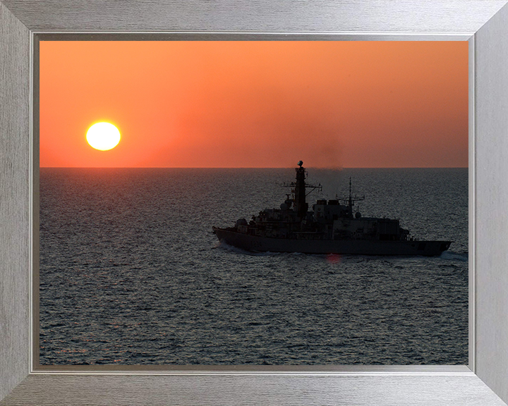 HMS Iron Duke (F234) Photo Print - Sunset Silhouette 2014 - Royal Navy Type 23 Frigate Hampshire Prints 10 x 8 Silver Frame No