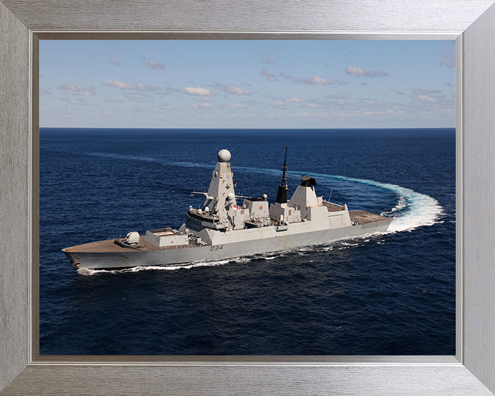 HMS Diamond (D34) Photo Print - Hard Turn - Royal Navy Type 45 Destroyer Hampshire Prints 10 x 8 Silver Frame No