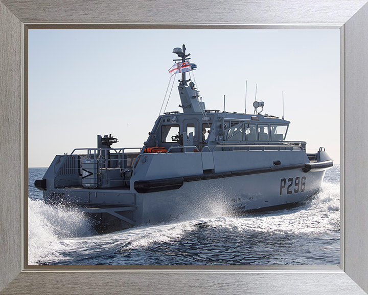 HMS Dagger (P296) Photo Print - At Sea - Royal Navy Cutlass Class Patrol Vessel Hampshire Prints 10 x 8 Silver Frame No