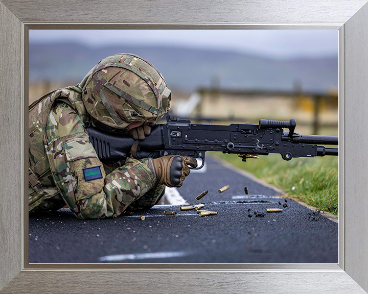 British Army Reserve Trooper firing a GPMG Photo Print Wall Art Military Decor Poster Posters, Prints, & Visual Artwork Hampshire Prints 10 x 8 Silver Frame No