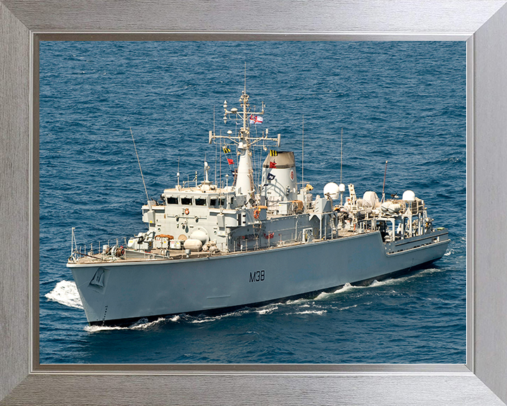 HMS Atherstone (M38) Royal Navy Hunt Class Mine Warfare Vessel High Port Side View Photo Print Wall Art Decor Posters, Prints, & Visual Artwork Hampshire Prints 10 x 8 Silver Frame No