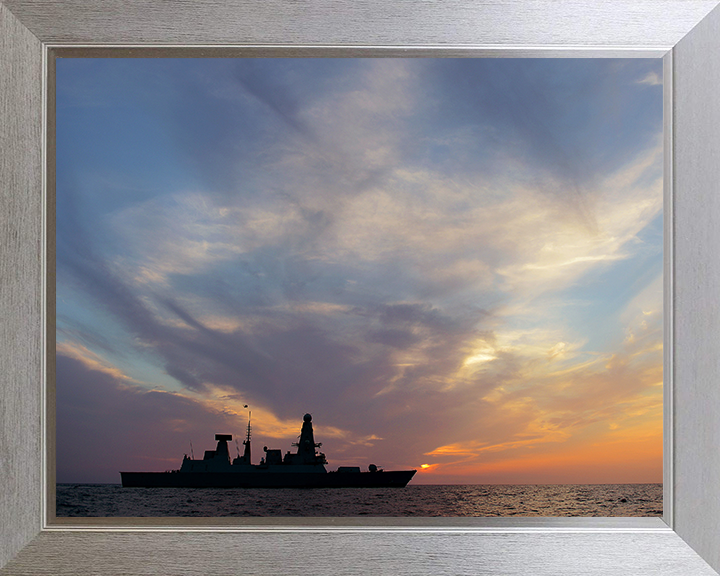 HMS Dragon (D35) Photo Print - Sunset Silhouette 2013 - Royal Navy Type 45 Destroyer Hampshire Prints 10 x 8 Silver Frame No
