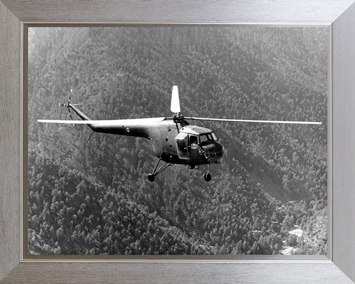 RAF Sycamore HR.14 helicopter 1957 Photo Print - Royal Air Force Aircraft Hampshire Prints 10 x 8 Silver Frame No