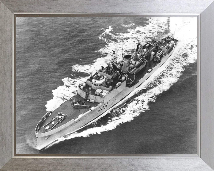 HMS Dundas (F48) Photo Print - At Sea - Royal Navy Blackwood Class Frigate Posters, Prints, & Visual Artwork Hampshire Prints 10 x 8 Silver Frame No