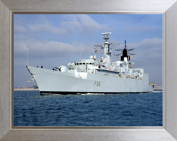HMS Campbeltown (F86) Royal Navy Type 22 Frigate Low Port Side View Photo Print Naval Wall Art Decor Posters, Prints, & Visual Artwork Hampshire Prints 10 x 8 Silver Frame No