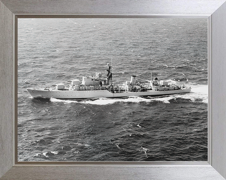HMS Diana (D126) Royal Navy Daring Class Destroyer High Port Beam View Photo Print Wall Art Decor Posters, Prints, & Visual Artwork Hampshire Prints 10 x 8 Silver Frame No