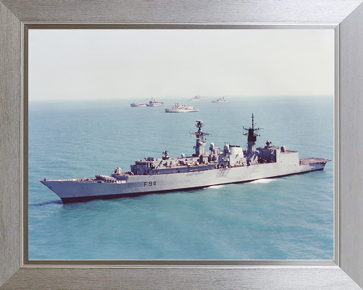 HMS Brave (F94) Royal Navy Type 22 Frigate Port Side View Photo Print Wall Art Decor Posters, Prints, & Visual Artwork Hampshire Prints 10 x 8 Silver Frame No
