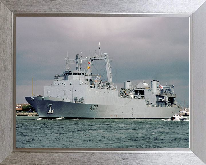 HMS Challenger (K07) Royal Navy Diving Support Vessel Port Side View Photo Print Wall Art Decor Posters, Prints, & Visual Artwork Hampshire Prints 10 x 8 Silver Frame No