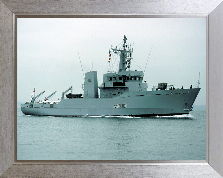 HMS Spey M2013 Royal Navy River class minesweeper Photo Print or Framed Print - Hampshire Prints