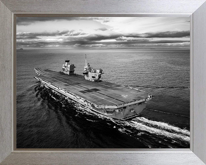 HMS Prince of Wales R09 | Photo Print | Framed Print | Queen Elizabeth Class | Aircraft Carrier | Royal Navy Hampshire Prints