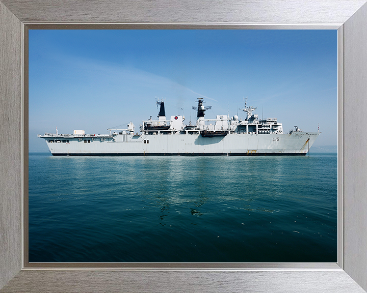 HMS Bulwark (L15) Royal Navy Albion Class Amphibious Ship Starboard Beam View Photo Print Wall Art Decor Posters, Prints, & Visual Artwork Hampshire Prints 10 x 8 Silver Frame No
