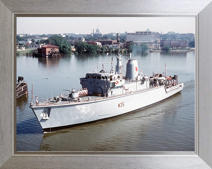 HMS Dulverton (M35) Royal Navy Hunt Class Mine Warfare Vessel Washington Photo Print Wall Art Naval Decor Posters, Prints, & Visual Artwork Hampshire Prints 10 x 8 Silver Frame No