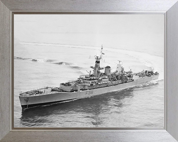 HMS Arethusa (F38) Royal Navy Leander Class Frigate Hard Turn Photo Print Wall Art Decor Posters, Prints, & Visual Artwork Hampshire Prints 10 x 8 Silver Frame No