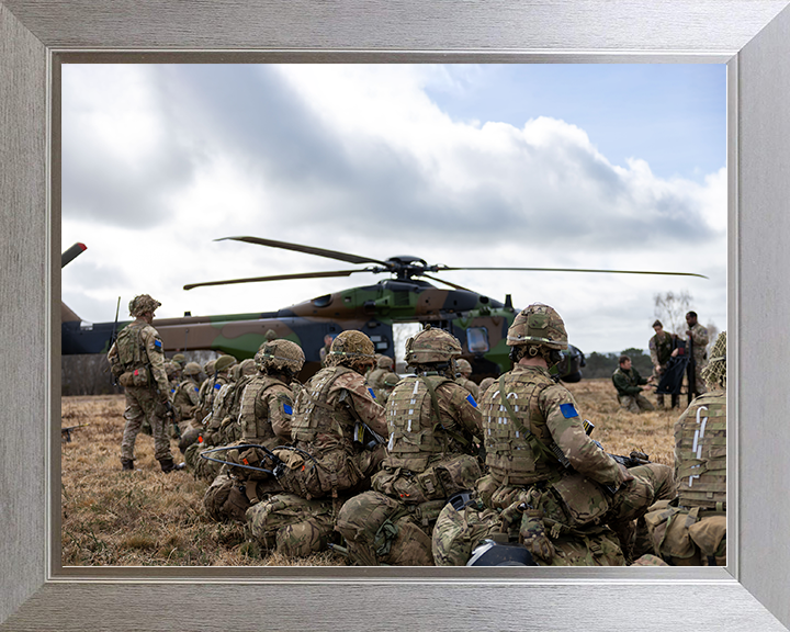 British Army Parachute Regiment Soldiers with French Caiman Helicopter Photo Print Wall Art Poster Posters, Prints, & Visual Artwork Hampshire Prints 10 x 8 Silver Frame No