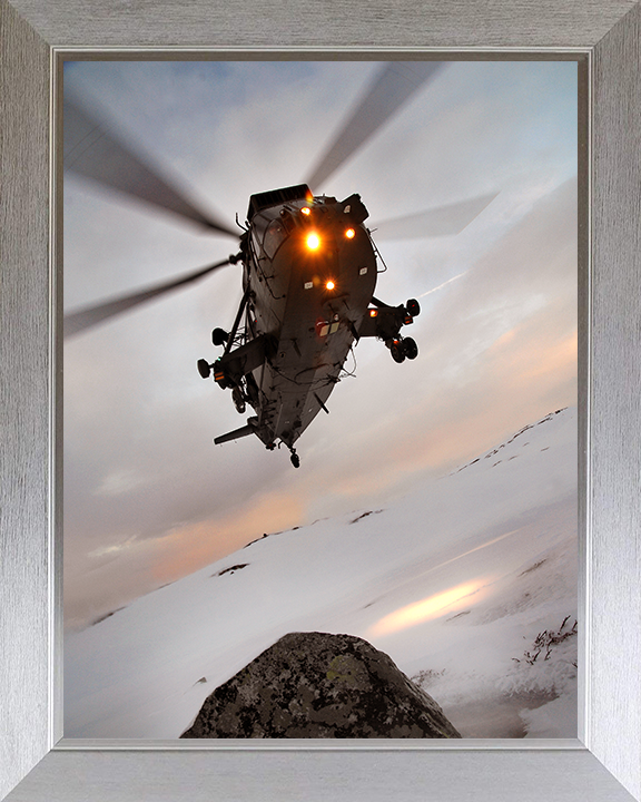 Sea King HC Mark 4 Helicopter Landing 2009 Photo Print - Royal Navy Aircraft Posters, Prints, & Visual Artwork Hampshire Prints 10 x 8 Silver Frame No