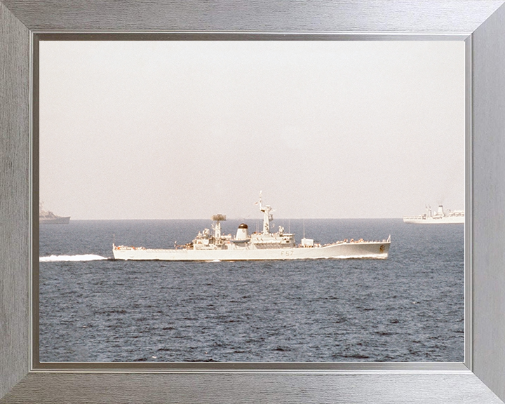 HMS Andromeda (F57) Royal Navy Leander Class Frigate At Sea Photo Print Wall Art Decor Posters, Prints, & Visual Artwork Hampshire Prints 10 x 8 Silver Frame No