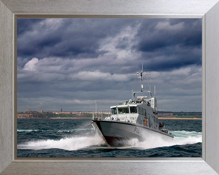 HMS Explorer (P164) Photo Print - At Sea 2009 - Royal Navy Archer Class P2000 Patrol Vessel Hampshire Prints 10 x 8 Silver Frame No