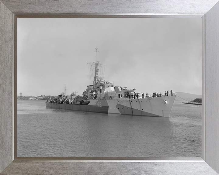HMS Wrangler (R48) Photo Print - At Anchor 1944 - Royal Navy W Class Destroyer Hampshire Prints 10 x 8 Silver Frame No
