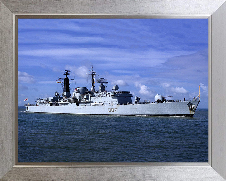 HMS Newcastle (D87) Photo Print - Entering Harbour - Royal Navy Type 42 Destroyer Hampshire Prints 10 x 8 Silver Frame No
