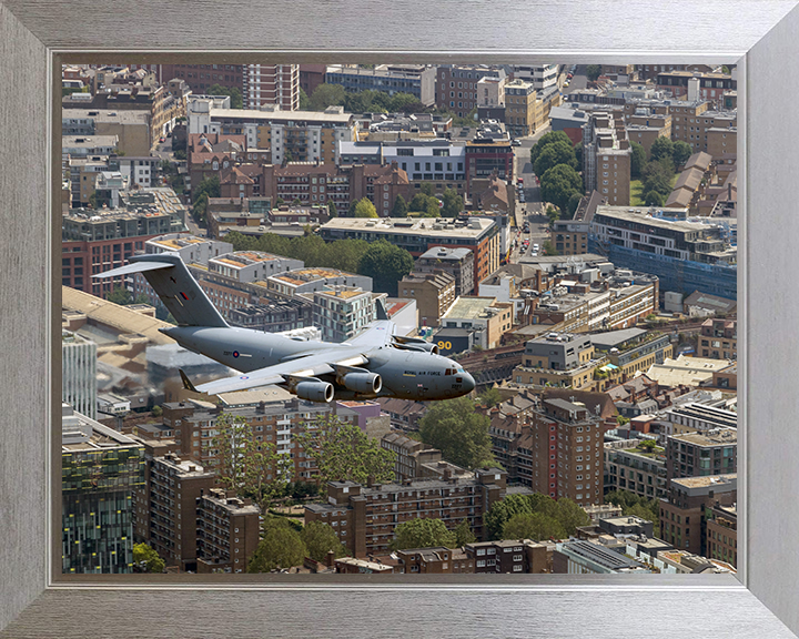 RAF C-17 Flies over London Photo Print - Royal Air Force Aircraft Hampshire Prints 10 x 8 Silver Frame No