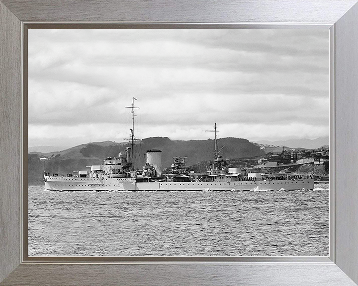 HMS Achilles (C70) Royal Navy Leander Class Light Cruiser Photo Print Warship Wall Art Posters, Prints, & Visual Artwork Hampshire Prints 10 x 8 Silver Frame No