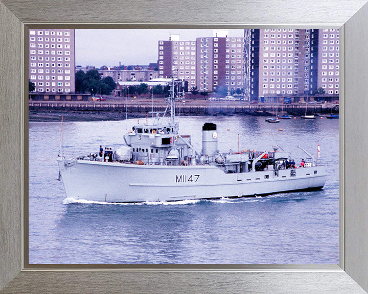 HMS Hubberston M1147 | Photo Print | Framed Print | Ton Class | Minesweeper | Royal Navy Posters, Prints, & Visual Artwork Hampshire Prints