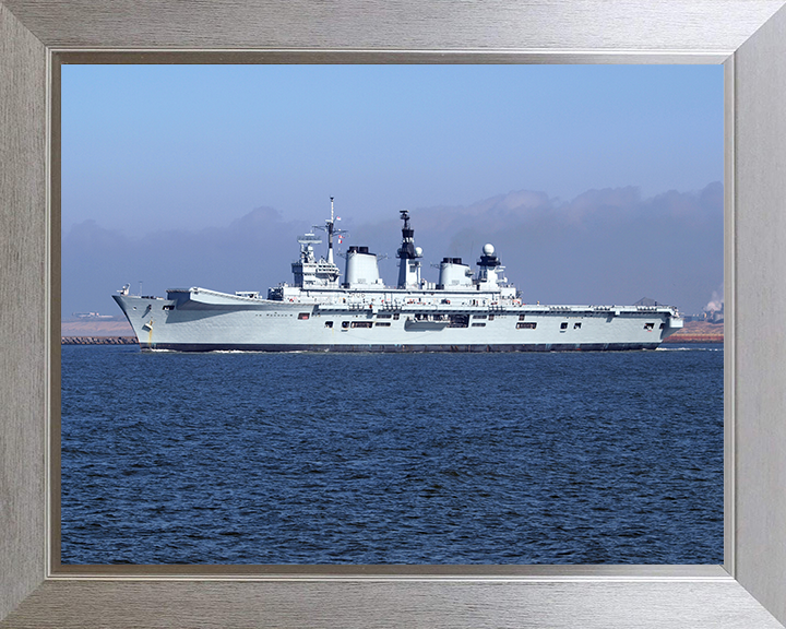 HMS Illustrious (R06) Photo Print - Port Amsterdam 2009 - Royal Navy Invincible Class Aircraft Carrier Hampshire Prints 10 x 8 Silver Frame No