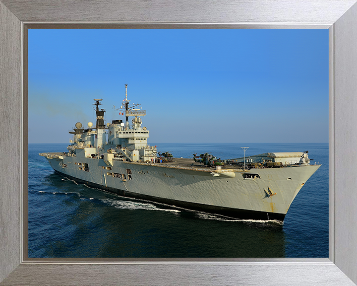 HMS Illustrious R06 | Photo Print | Framed Print | Invincible Class | Aircraft Carrier | Royal Navy Hampshire Prints