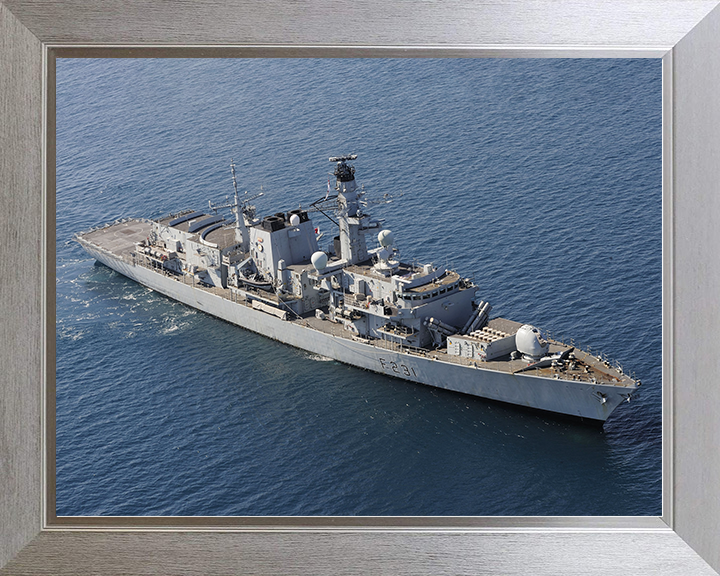 HMS Argyll (F231) Royal Navy Type 23 Frigate Starboard View 2004 Wall Art Naval Photo Print Decor Posters, Prints, & Visual Artwork Hampshire Prints 10 x 8 Silver Frame No
