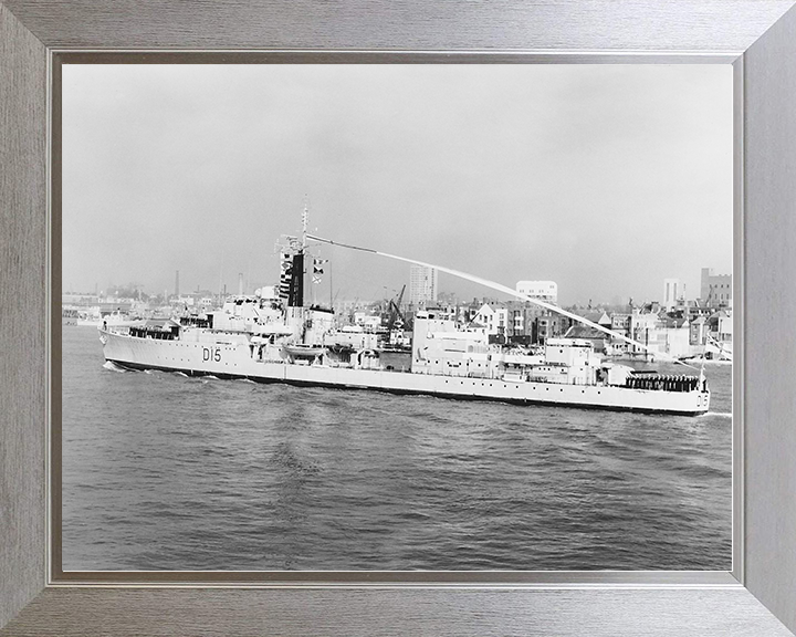HMS Cavendish (D15) Royal Navy C Class Destroyer Paying Off Photo Print Wall Art Decor Posters, Prints, & Visual Artwork Hampshire Prints 10 x 8 Silver Frame No