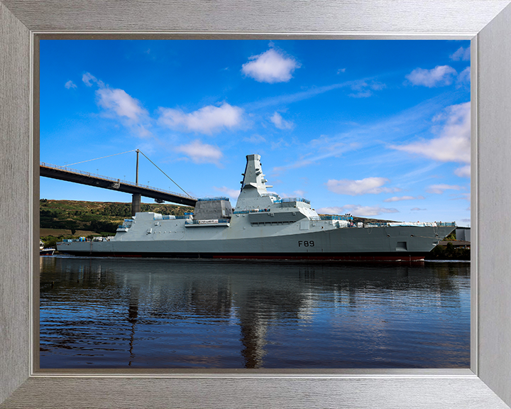 HMS Cardiff (F89) Photo Print - Under Tow Starboard View - Royal Navy Type 26 Frigate Hampshire Prints 10 x 8 Silver Frame No