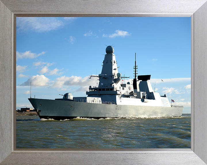 HMS Defender (D36) Royal Navy Type 45 Destroyer Enters Portsmouth 2014 Photo Print Wall Art Decor Posters, Prints, & Visual Artwork Hampshire Prints 10 x 8 Silver Frame No