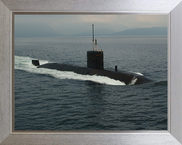 HMS Splendid S106 Royal Navy Swiftsure class Submarine Photo Print or Framed Print - Hampshire Prints