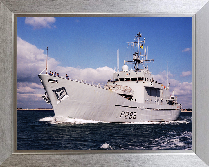 HMS Shetland (P298) Photo Print - At Sea - Royal Navy Island Class Patrol Vessel