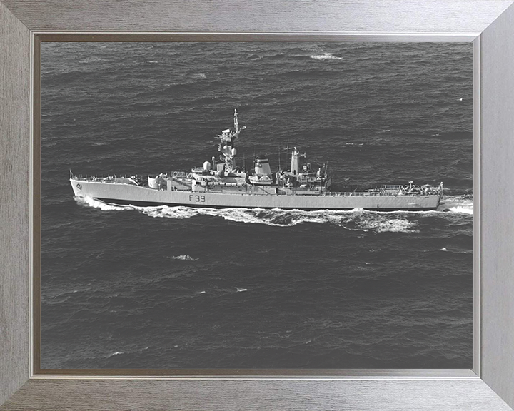 HMS Naiad (F39) Photo Print - Atlantic Sea 1978 - Royal Navy Leander Class Frigate Hampshire Prints 10 x 8 Silver Frame No