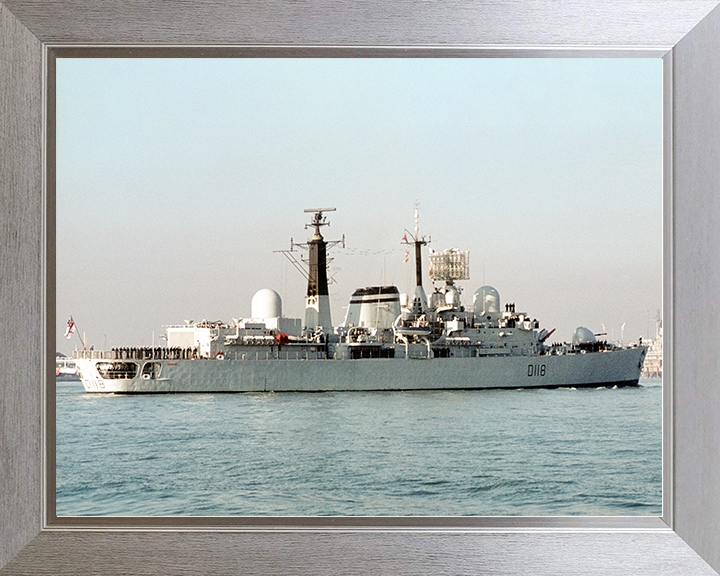 HMS Coventry (D118) Royal Navy Type 42 Destroyer Entering Harbour Photo Print Wall Art Decor Posters, Prints, & Visual Artwork Hampshire Prints 10 x 8 Silver Frame No
