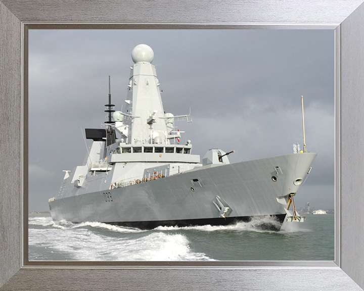 HMS Dauntless (D33) Royal Navy Type 45 Destroyer At Sea low Starboard View Photo Print Wall Art Decor Posters, Prints, & Visual Artwork Hampshire Prints 10 x 8 Silver Frame No