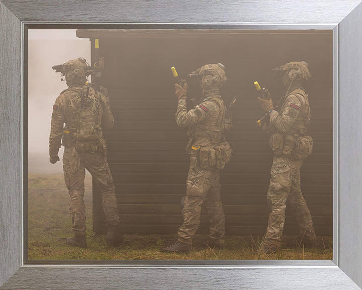 Royal Marines Commandos Through the Mist 2026 Photo Print 42 Commando Wall Art Military Decor Posters, Prints, & Visual Artwork Hampshire Prints 10 x 8 Silver Frame No