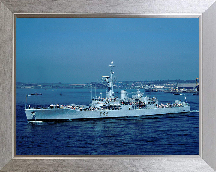 HMS Phoebe F42 Royal Navy Leander Class Frigate Photo Print or Framed Print - Hampshire Prints
