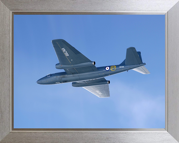 RAF prototype Canberra in flight Photo Print - Royal Air Force Aircraft Hampshire Prints 10 x 8 Silver Frame No