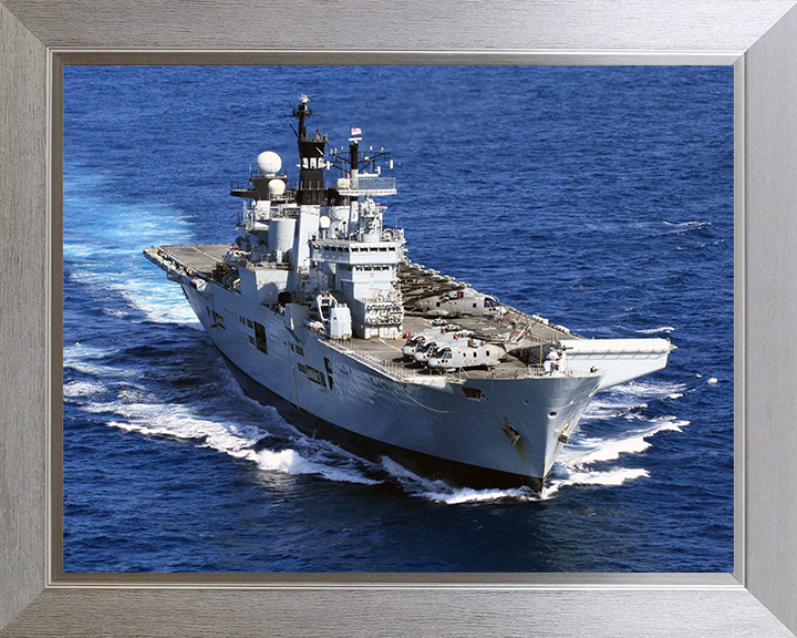 HMS Illustrious R06 | Photo Print | Framed Print | Invincible Class | Aircraft Carrier | Royal Navy Hampshire Prints