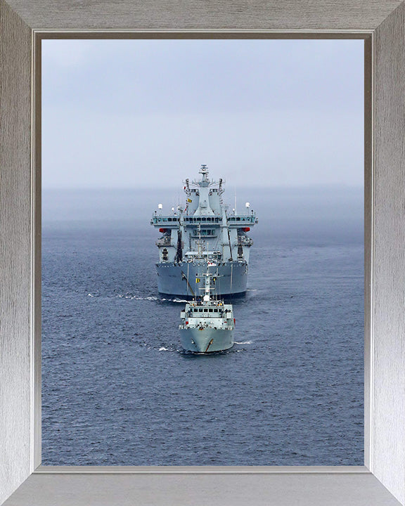 RFA Wave Knight (A389) Photo Print - Bow View at Sea - Royal Fleet Auxiliary Wave Class Tanker Hampshire Prints 10 x 8 Silver Frame No
