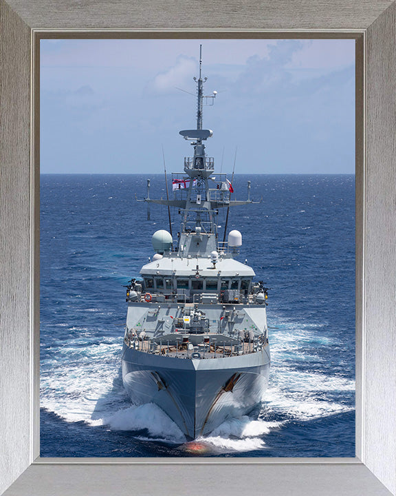 HMS Medway P223 | Photo Print | Framed Print | River Class | Patrol Vessel | Royal Navy Hampshire Prints