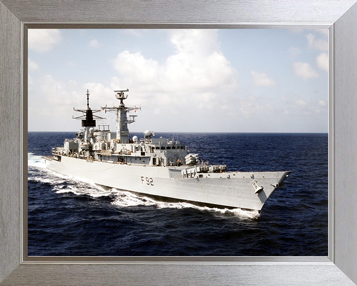 HMS Boxer (F92) Royal Navy Type 22 Frigate Starboard Bow View Photo Print Wall Art Decor Posters, Prints, & Visual Artwork Hampshire Prints 10 x 8 Silver Frame No